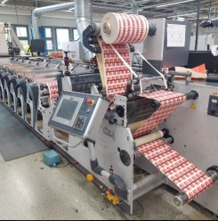 Flexo and label printing machine